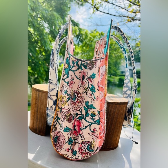 New Vibrant Unique Quilted Colorful Patchwork Tote Bag Sturdy Construction - Picture 5 of 14